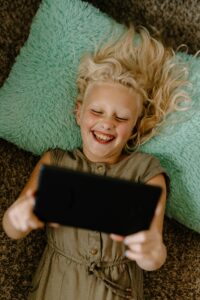 brooke-cagle-Rf2bl_kZLCE-unsplash